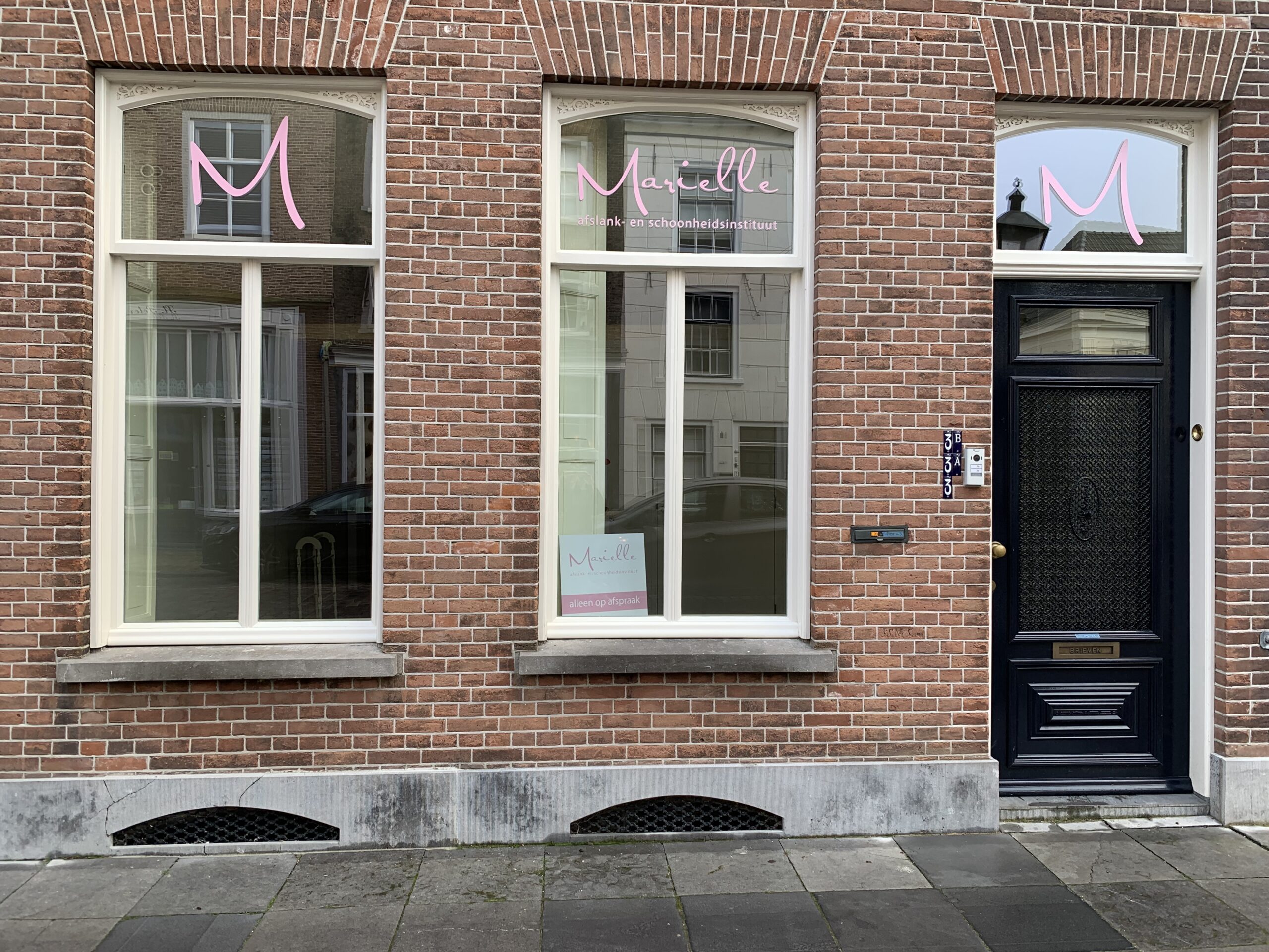 Vooraanzicht Intituut Marielle